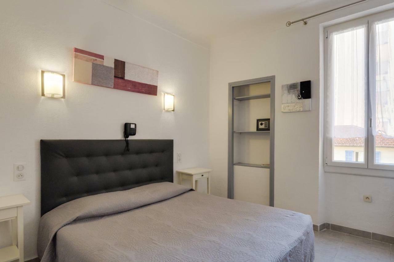 Hotel Au Tropico Juan-les-Pins Eksteriør billede